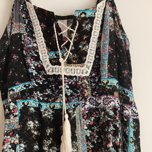 Flower pattern summer dress - Picture 2 of 4